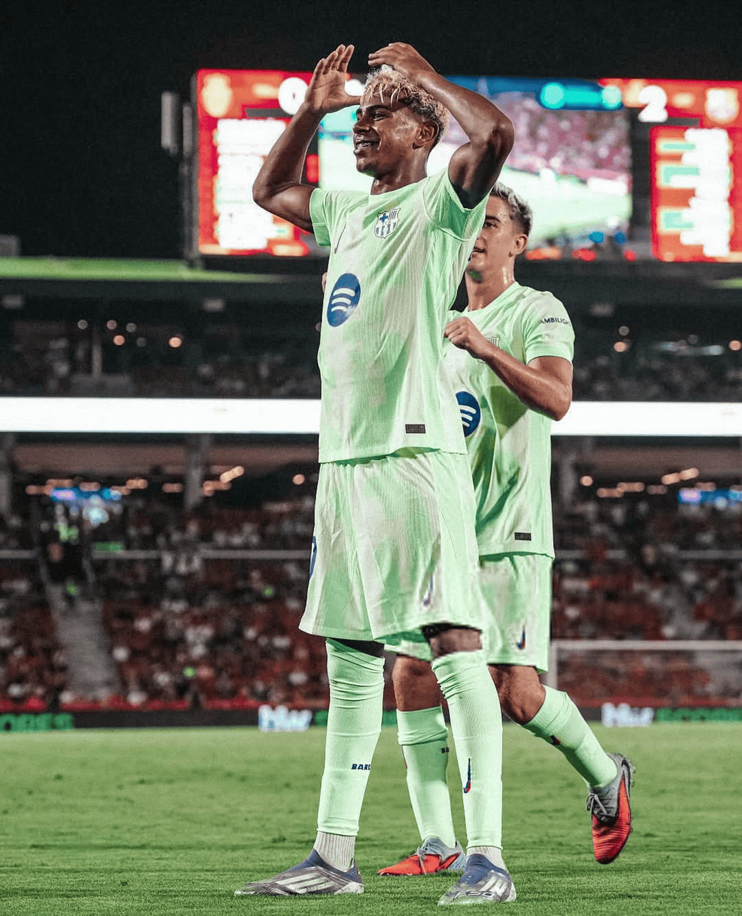 进球后, 亚马尔社媒 进球后, 亚马尔社媒