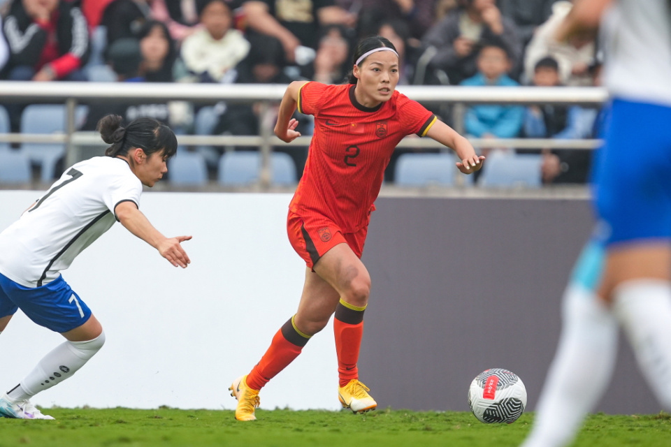 顿女足的战 顿女足的战