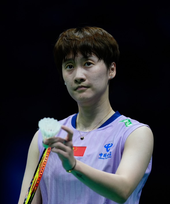 愈发犀利 愈发犀利